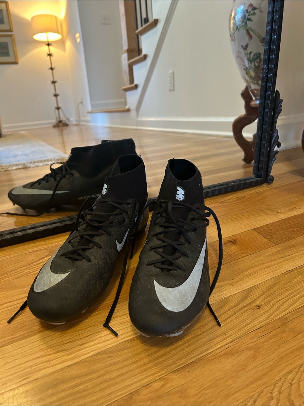 Nike Men’s Black Athletic Cleats with White Swoosh